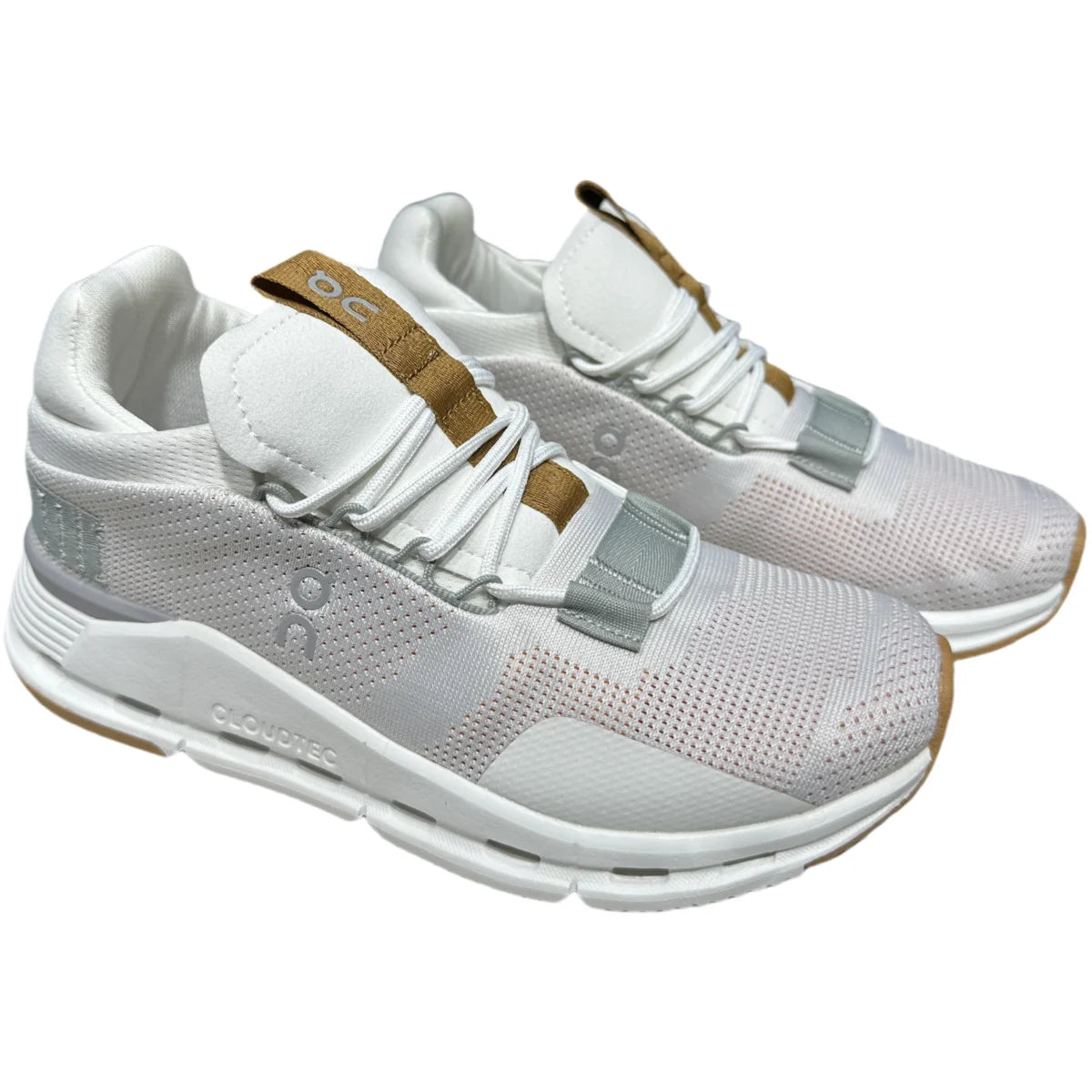 On Cloudnova  Women's  White/Beige