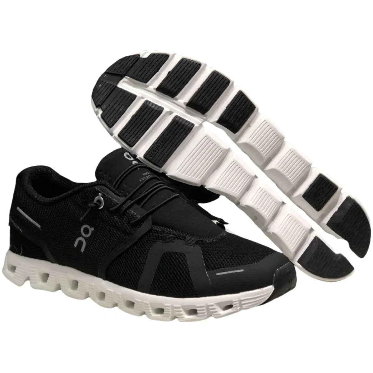 On Cloud 5  Men's Black and white