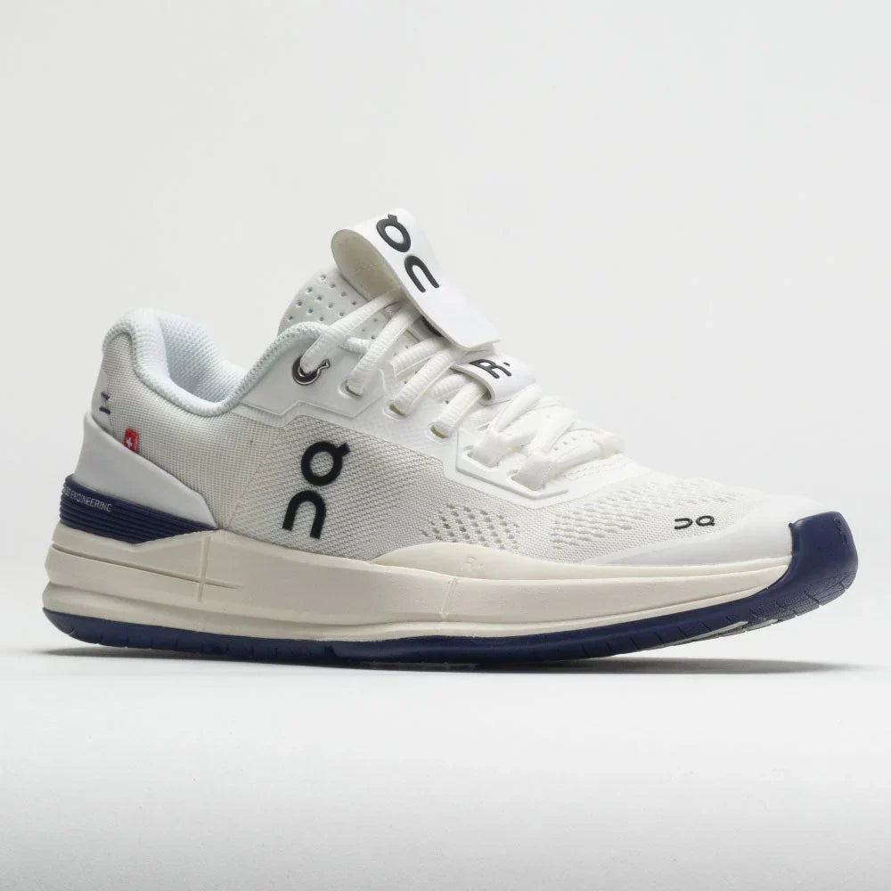 On The Roger Pro Women's White/Acai