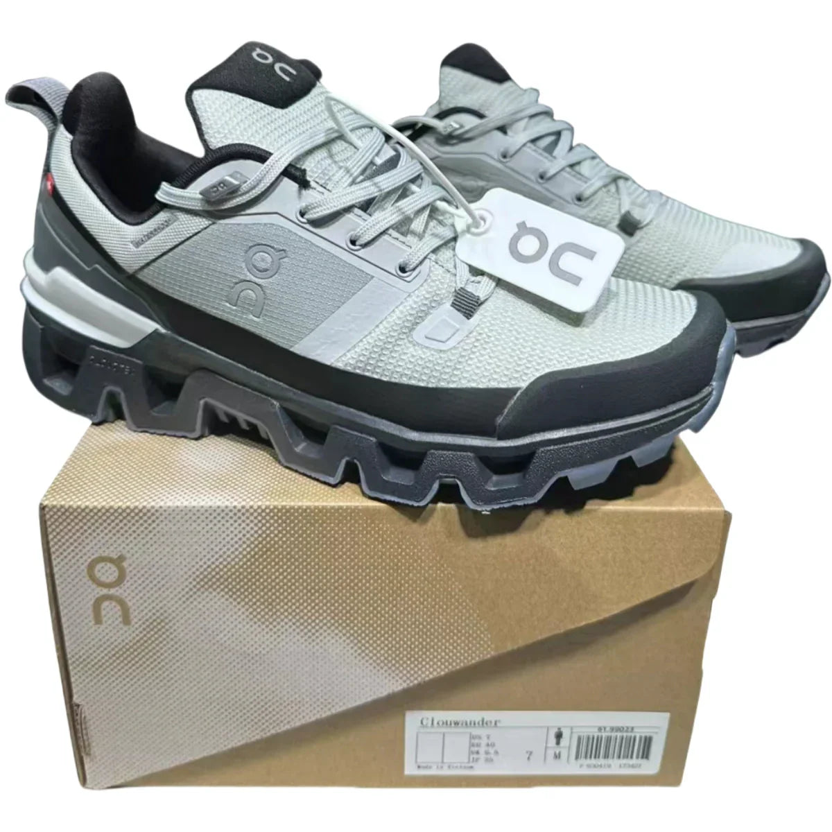 On Cloudwander Waterproof Women's White/Gray