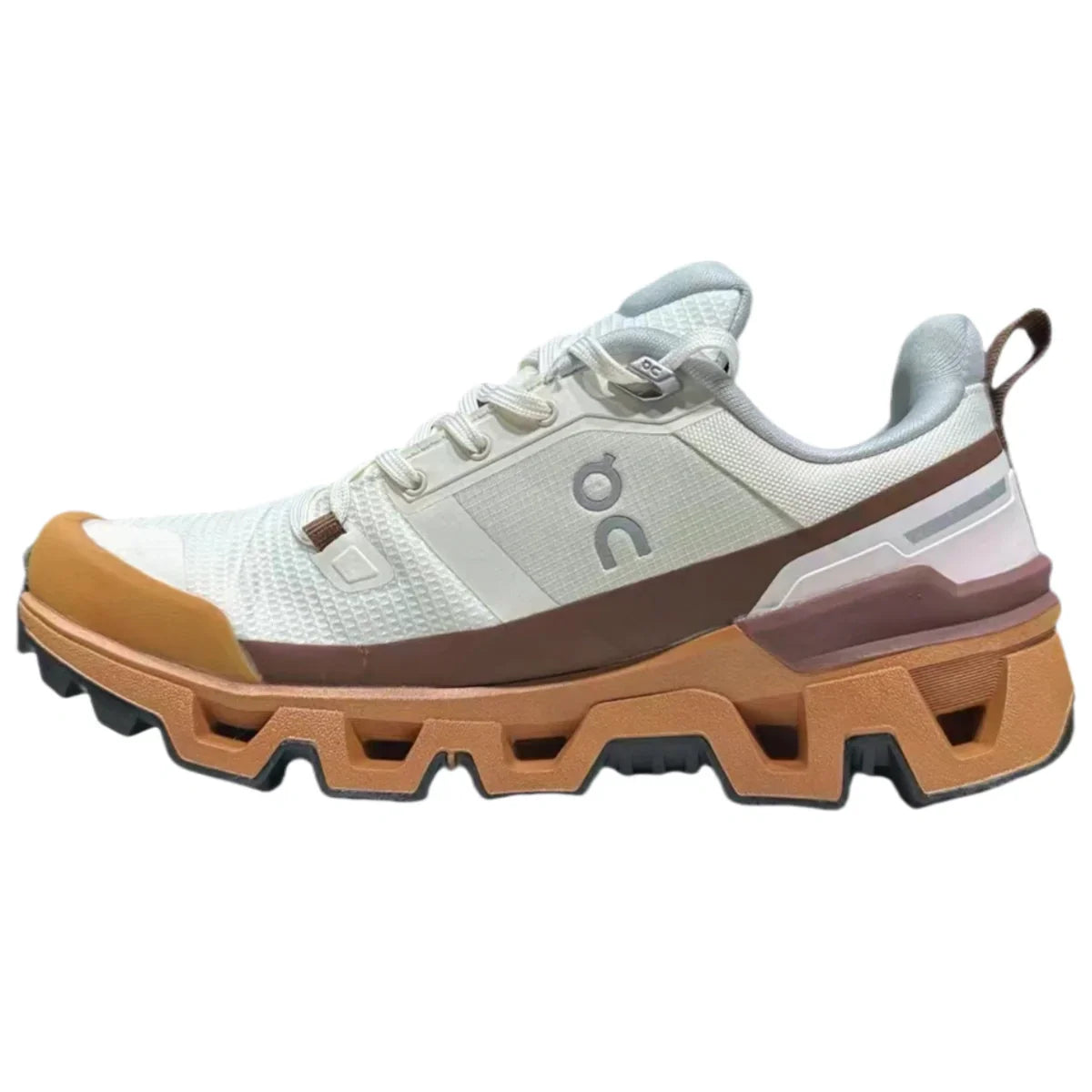 On Cloudwander Waterproof Women's White